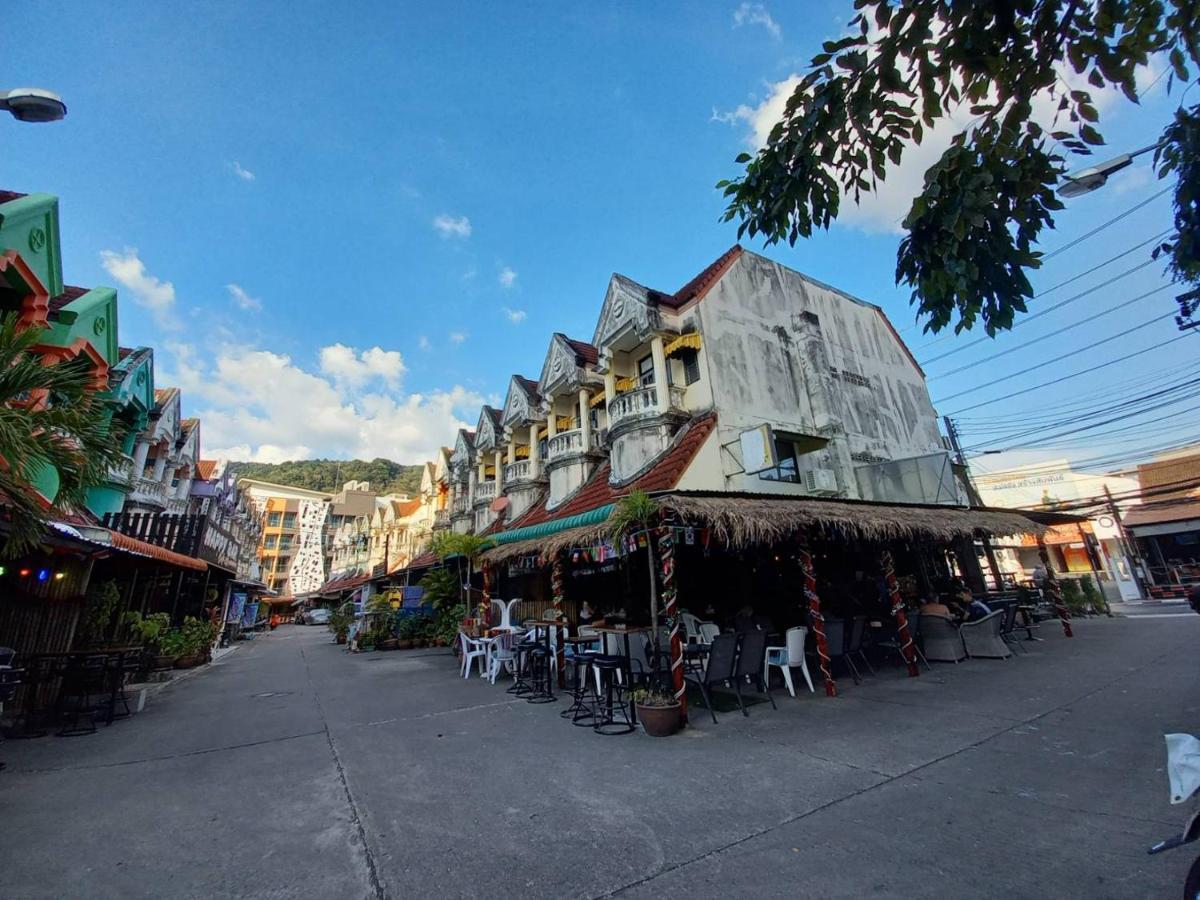 Andaman Place Guesthouse Patong Extérieur photo