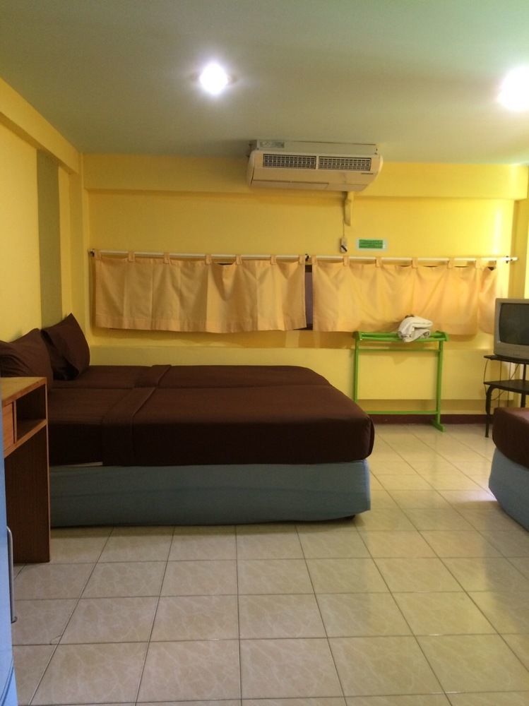 Andaman Place Guesthouse Patong Extérieur photo
