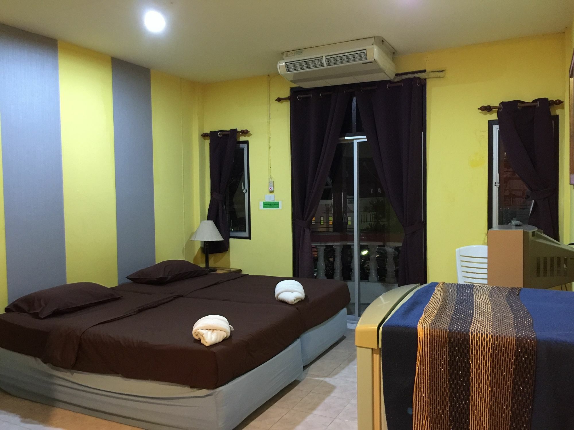 Andaman Place Guesthouse Patong Extérieur photo