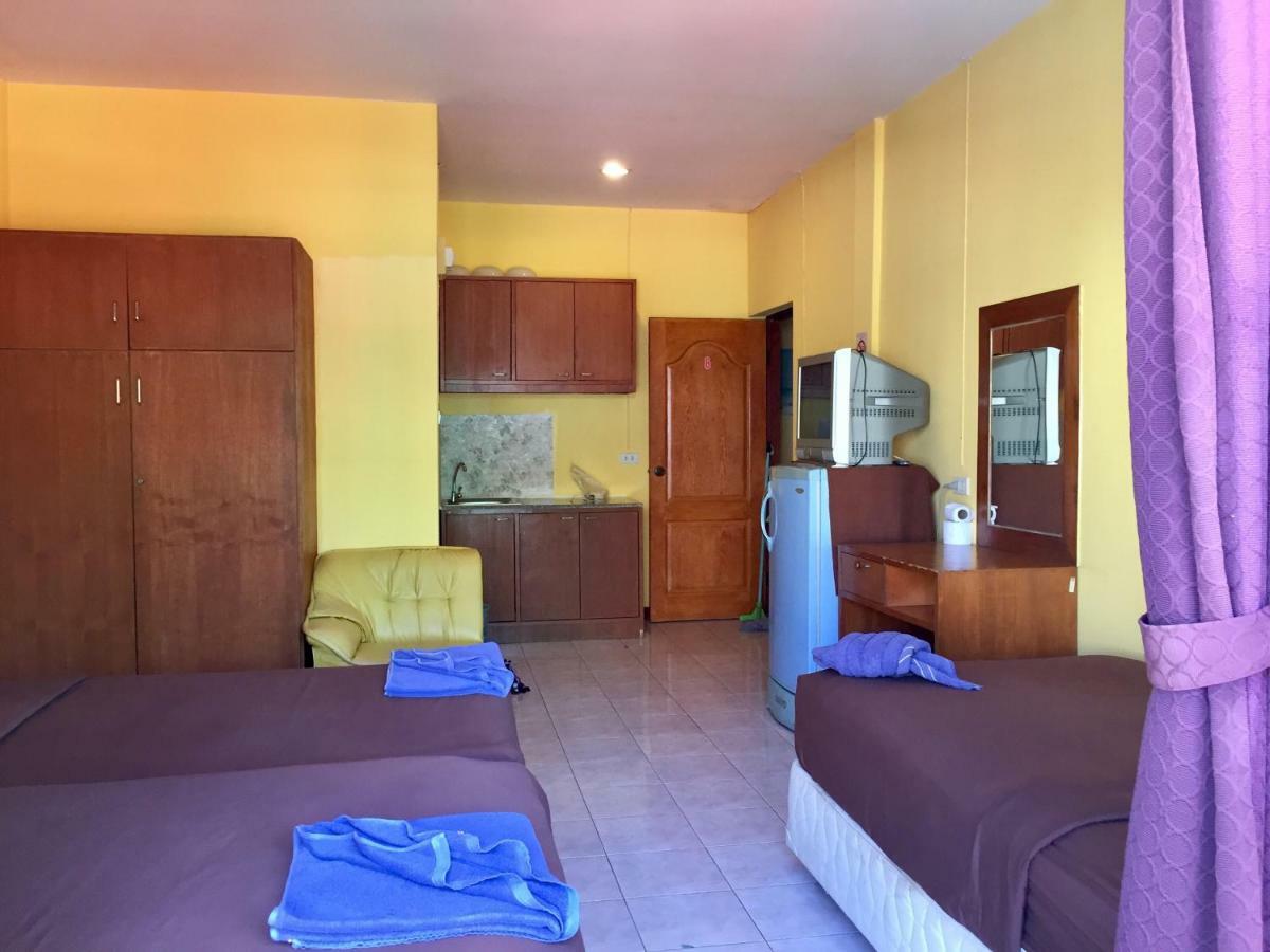 Andaman Place Guesthouse Patong Extérieur photo